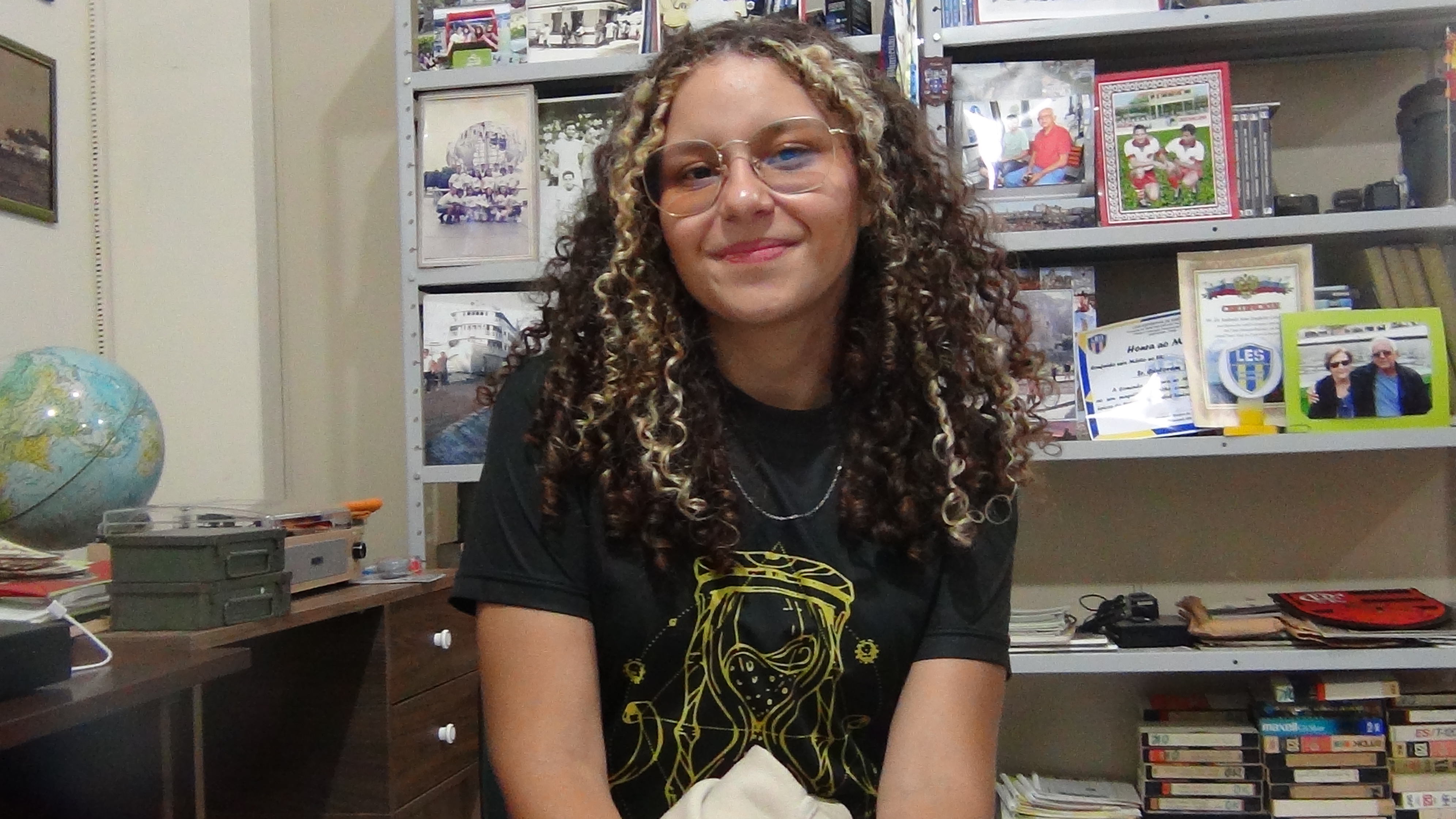Bianka Barcia Brasil - Estudante de História - UFOPA